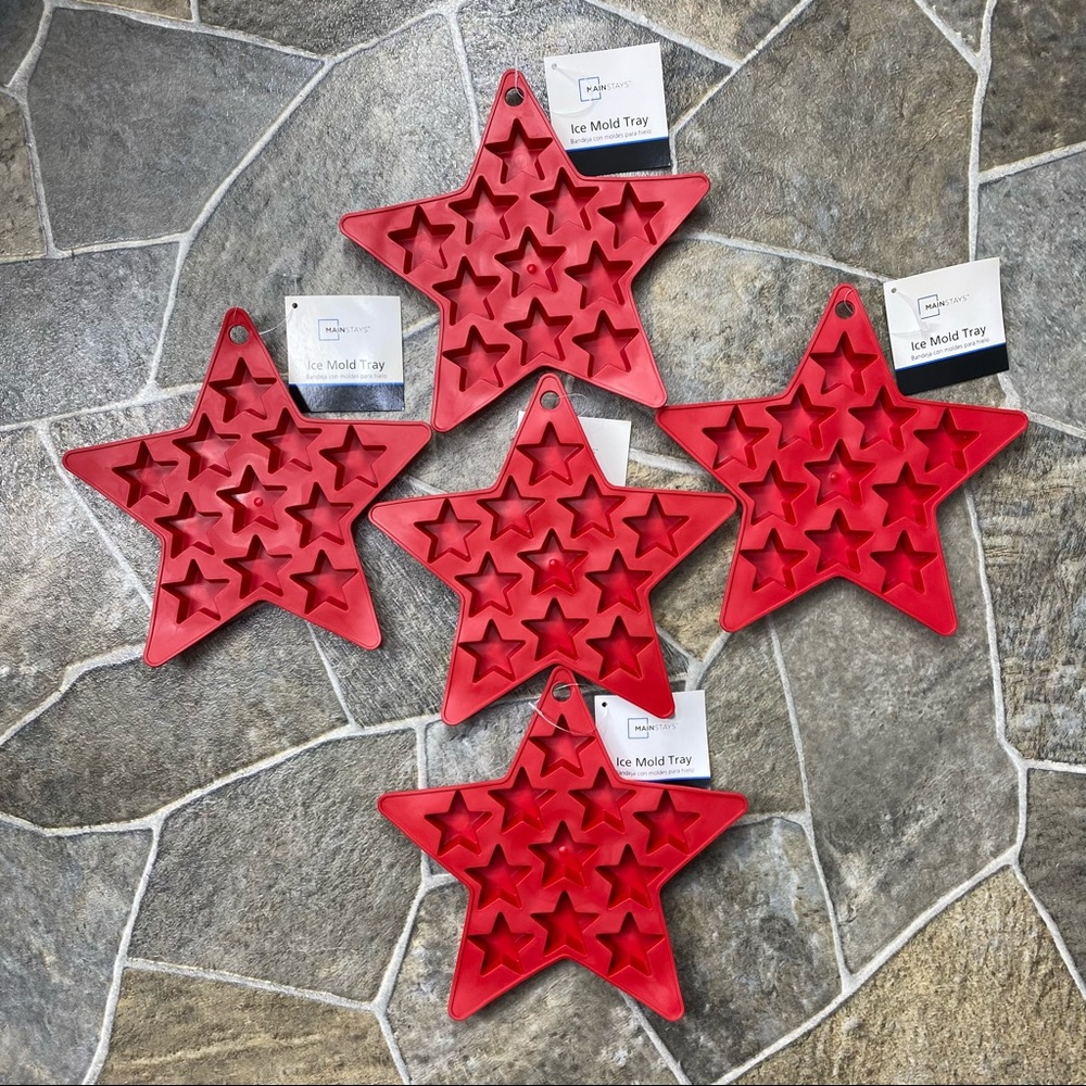 Mainstays Red Star Ice Mold Tray’s